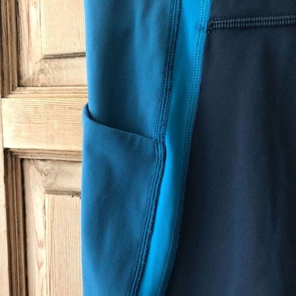 Lululemon 6 Wild Twist 7/8 Tight *25" Gravity / Pacific Teal / Teal Blue - Picture 6 of 8